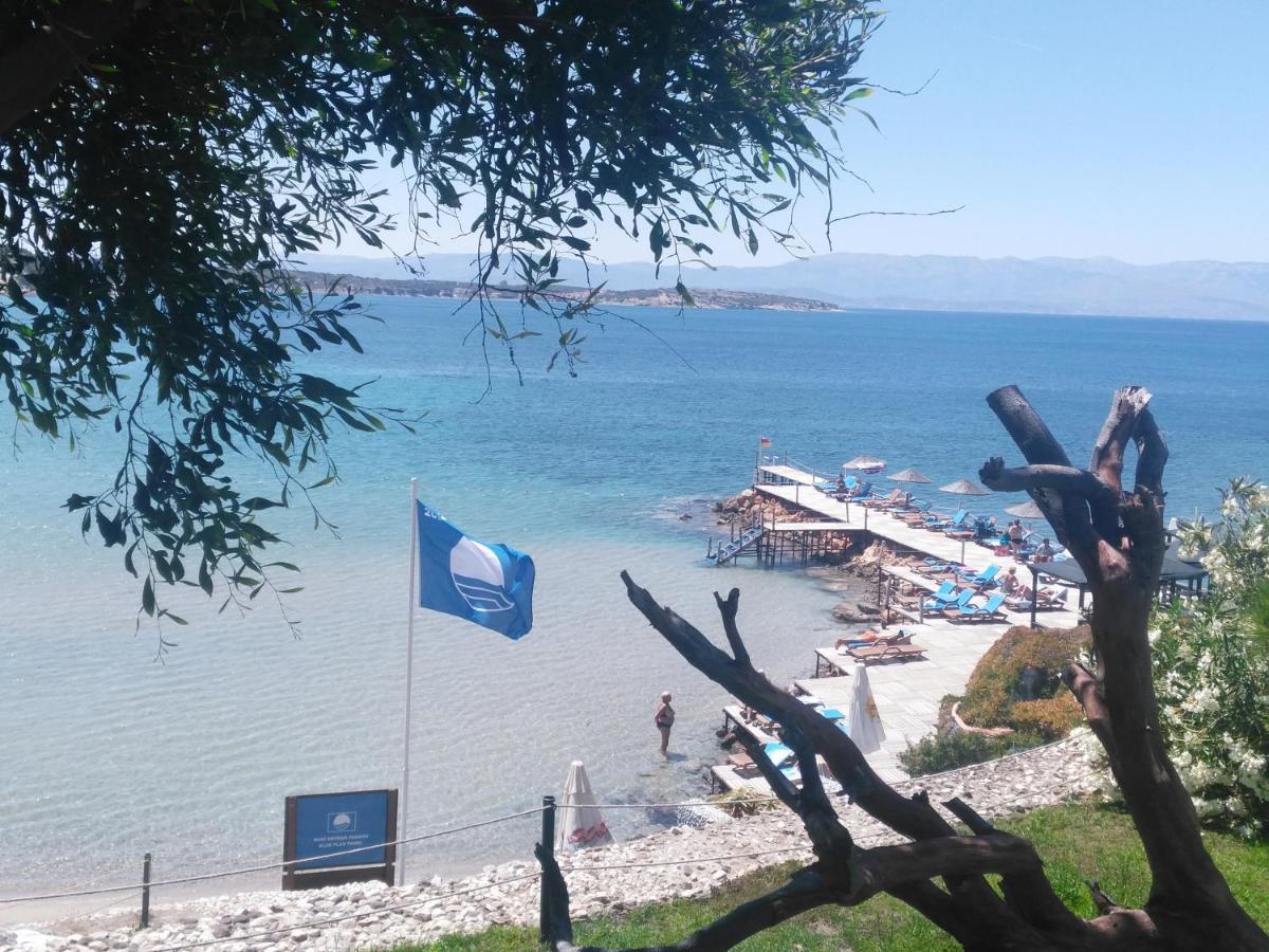 Babaylon Hotel Çeşme Exterior foto