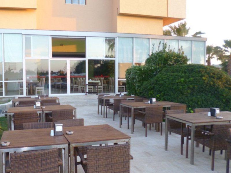 Babaylon Hotel Çeşme Exterior foto