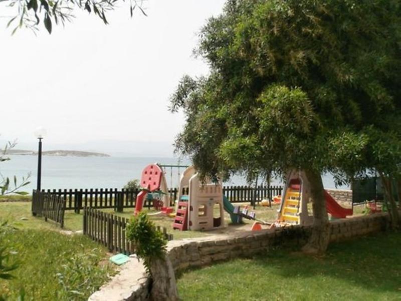 Babaylon Hotel Çeşme Exterior foto