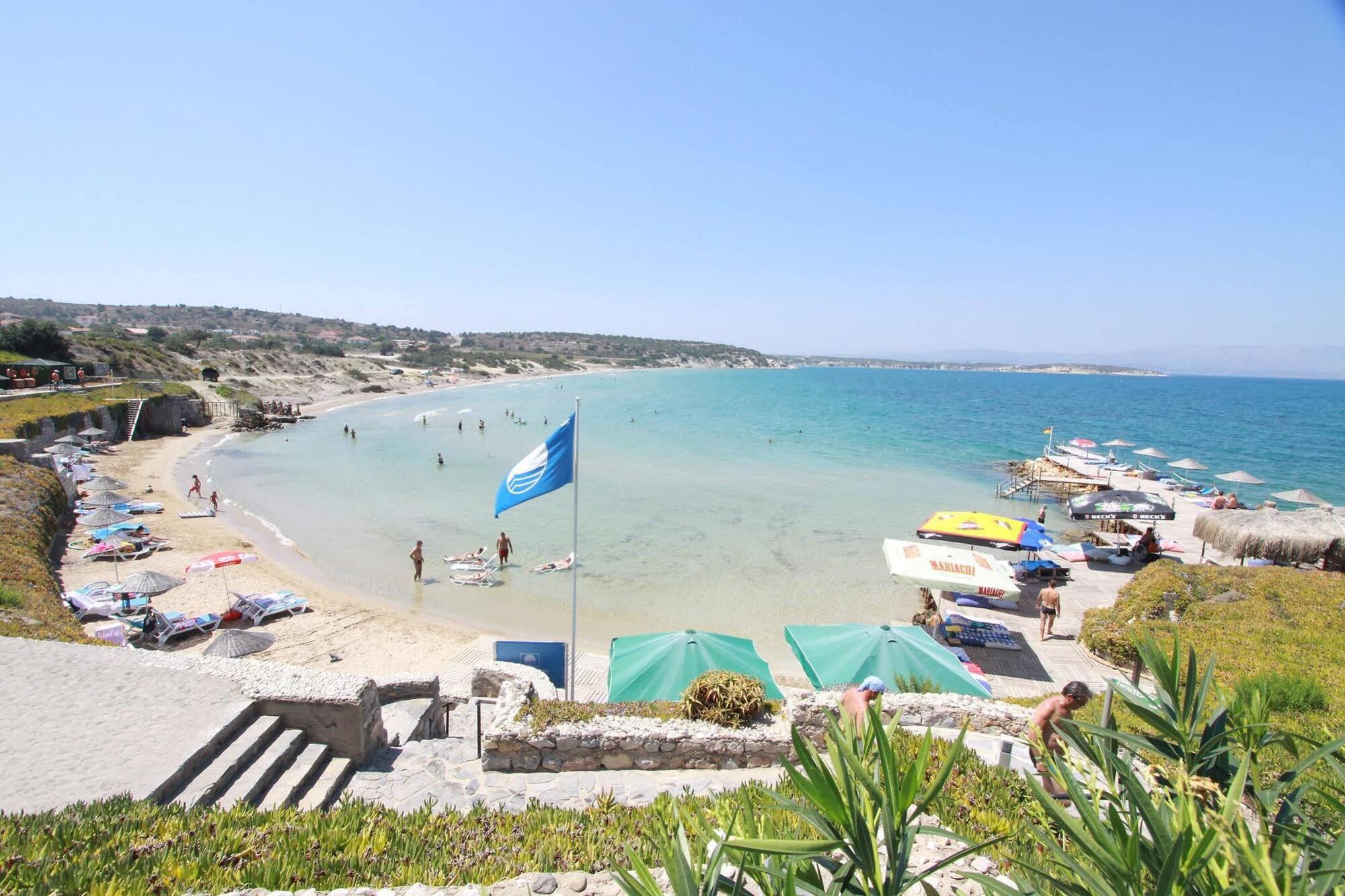 Babaylon Hotel Çeşme Exterior foto
